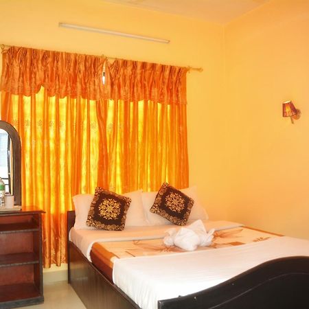 Hotel Direction Pokhara Buitenkant foto