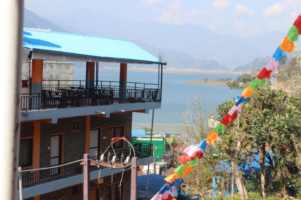 Hotel Direction Pokhara Buitenkant foto